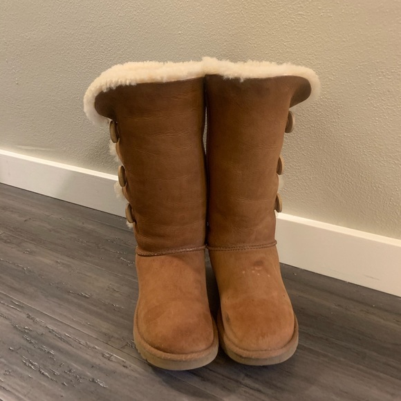 SOLD - Picture 2 of 8